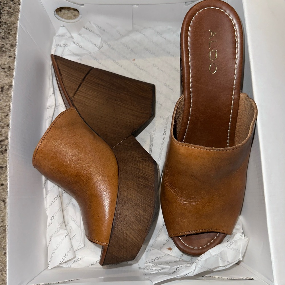ALDO women’s shoes/ wedges